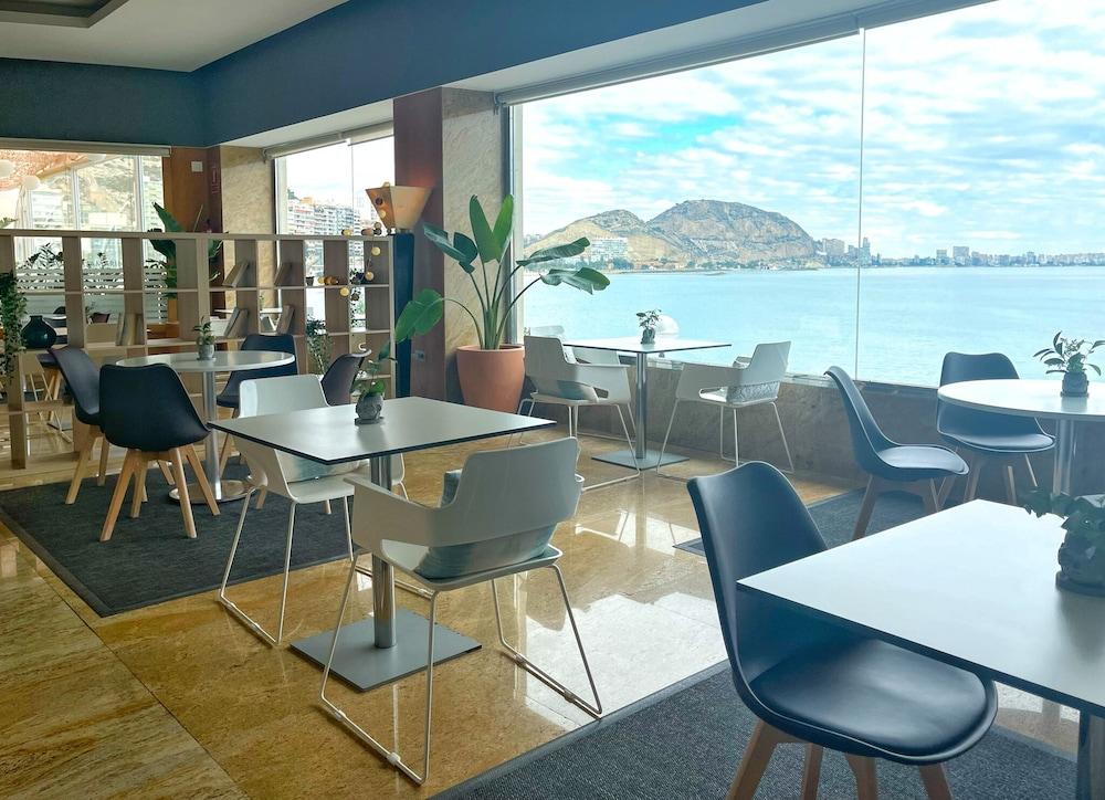 Suites Del Mar By Melia Alicante Exterior photo